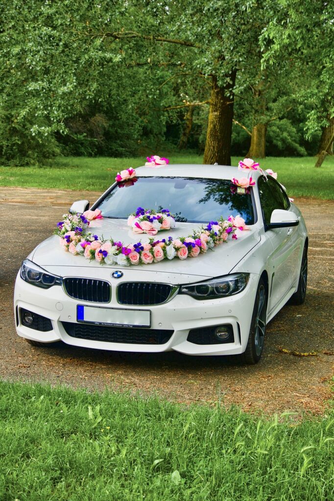 WEDDING CAR 